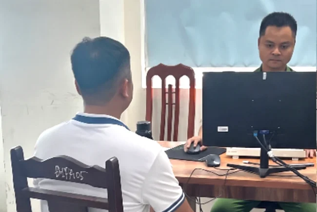 Khởi tố bị can tham gia bóng đá ok9